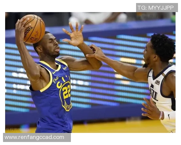 攻防一体！阿隆·维金斯送赛季新高5断 另有12分6板3助1帽！