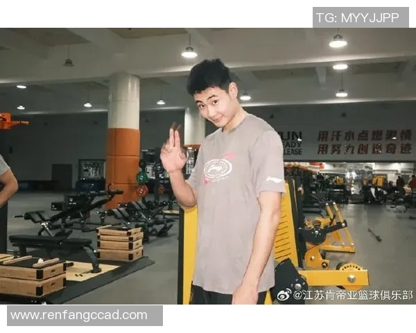 【江苏肯帝亚男篮训练图集】“心有猛虎，再加一组！”